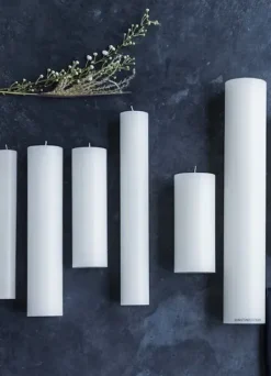 Kunstindustrien Alttarikynttilä Ø7cm, H12cm