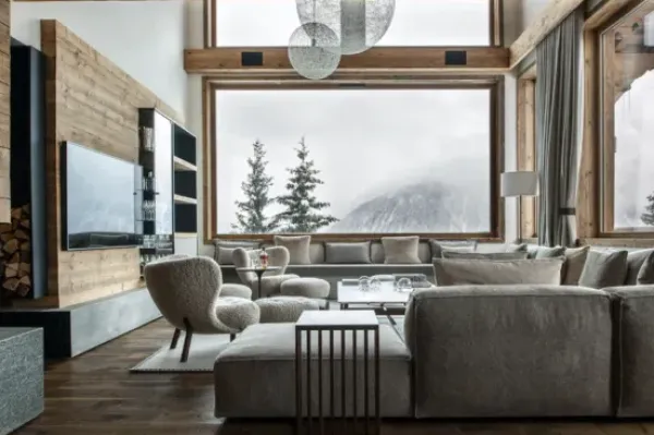 New Mags Exclusive Living in the Mountains