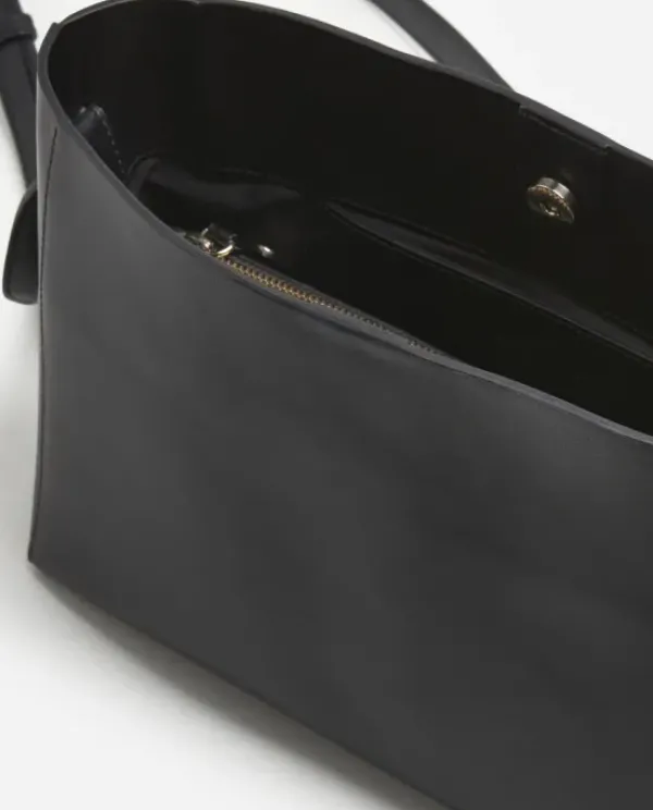 Flattered - Hedda midi handbag, black