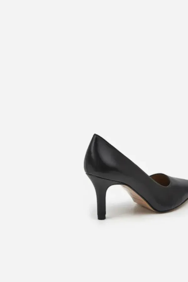 Flattered - Roberta Black Leather korkkarit