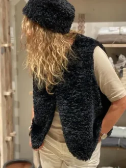 Gauhar Helsinki Gauhar - Faux fur tekoturkishattu, black