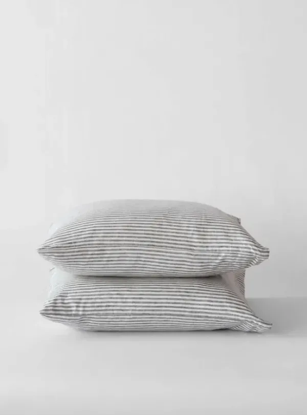 Tell Me More - pellavaiset raitatyynyliinat 2kpl, grey/white 50x60